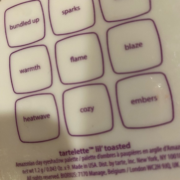 ✨🌹TARTELETTE✨🌹NEVER BEEN USED🌹✨ CAME IN MAIL W BOTTOM LEFT SHADOW BROKEN✨🌹 - Picture 4 of 5